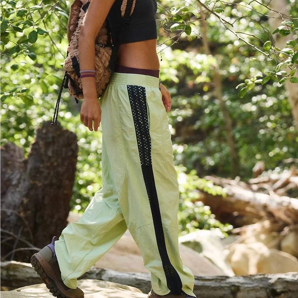 FREE PEOPLE MOVEMENT UNDERDOG PANT NWT